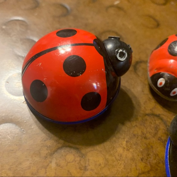 German LEHMANN Tin Toy Lili 901 the Ladybug 2" Friction toy and wind-up toy lot - Picture 2 of 10